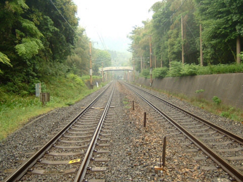 ���s�E���R