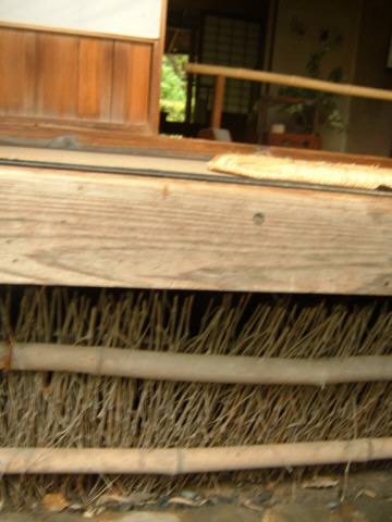 ���s�E���R